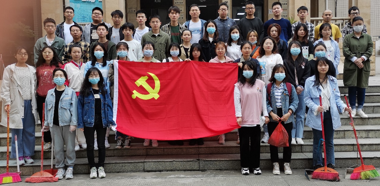 “学习优秀党员，争做先锋模范”党日活动——k球直播体育足球研七研八研九党支部联合举办