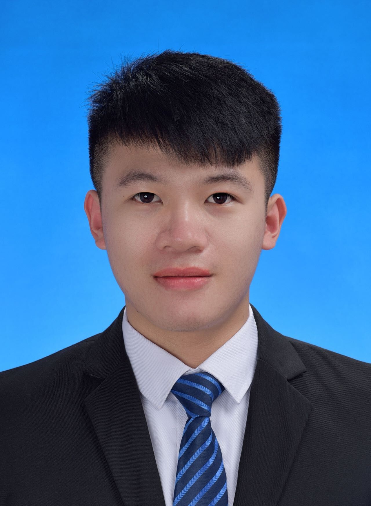 陈力源 陈力源